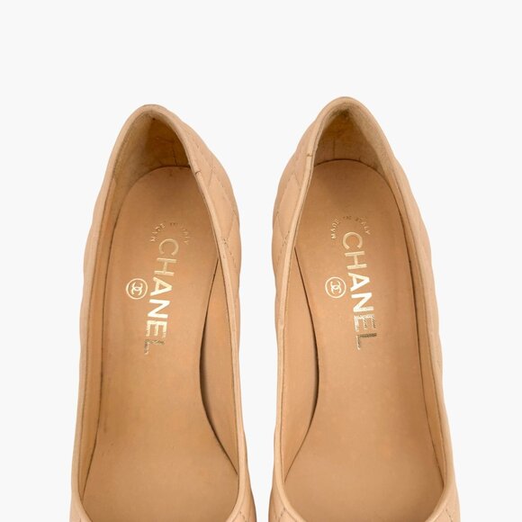 Chanel Quilted Cap Toe CC Pumps Size 36.5 US 5.5-6 Beige Black Low Heel Leather - Picture 4 of 14